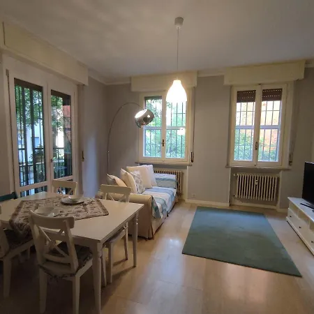 La Casa Bianca * Parma