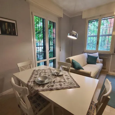Apartment La Casa Bianca Parma