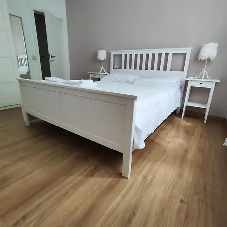 Apartment La Casa Bianca